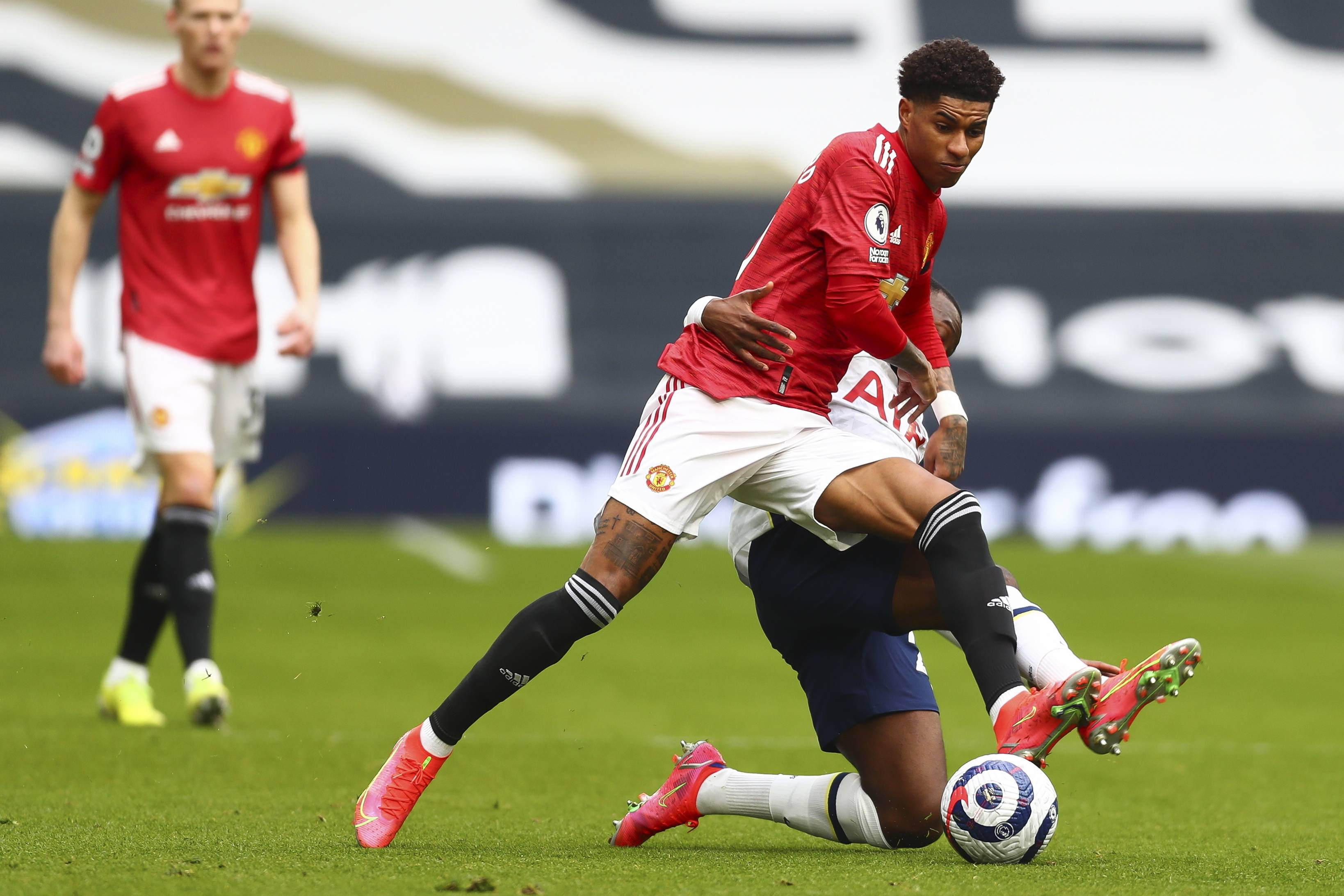 都耳熟能详 都耳熟能详